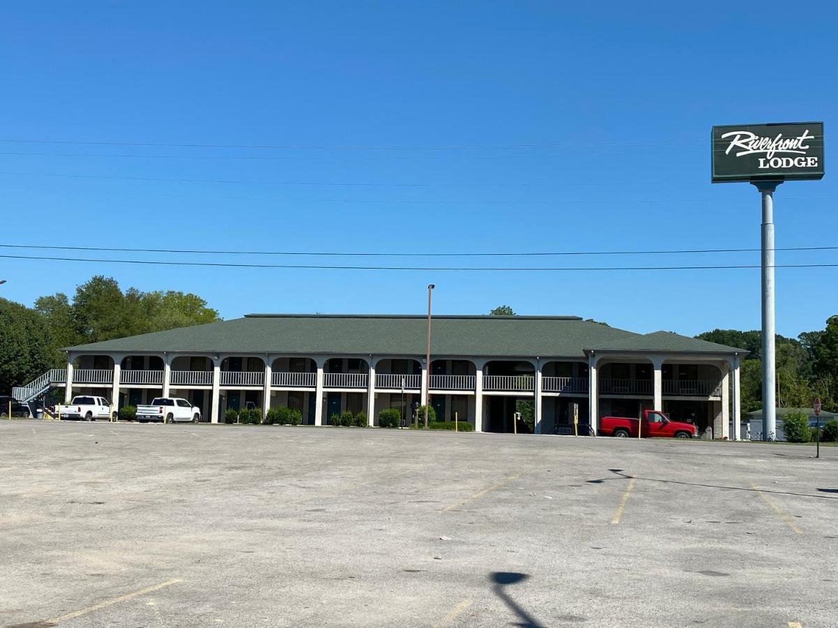 Riverfront Lodge Burkesville Exterior photo