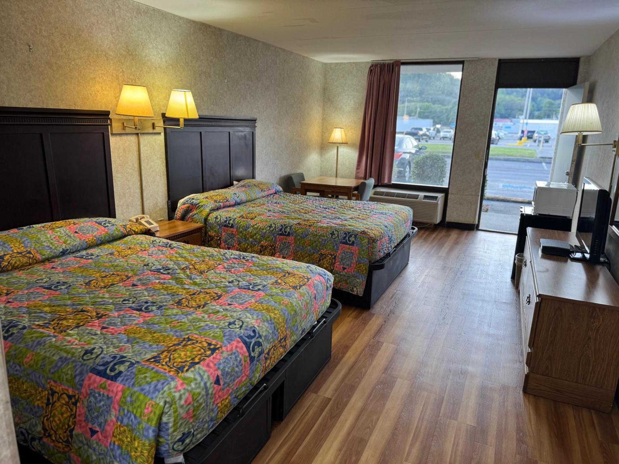 Riverfront Lodge Burkesville Exterior photo